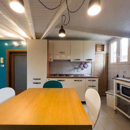 公寓 House Boat Statuto Square Center 都灵